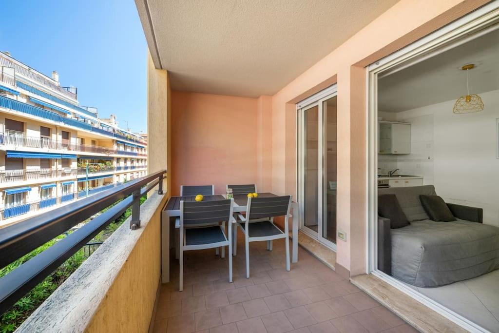 Palacio- Centre-Ville - Parking Prive - Proche Mer - Grande Terrasse Mentone Esterno foto